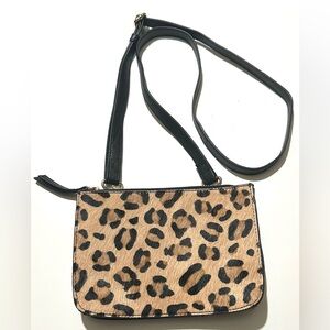 Chico’s Cheetah Womens Crossbody Bag Black Purse Adjustable Strap Zipper Small